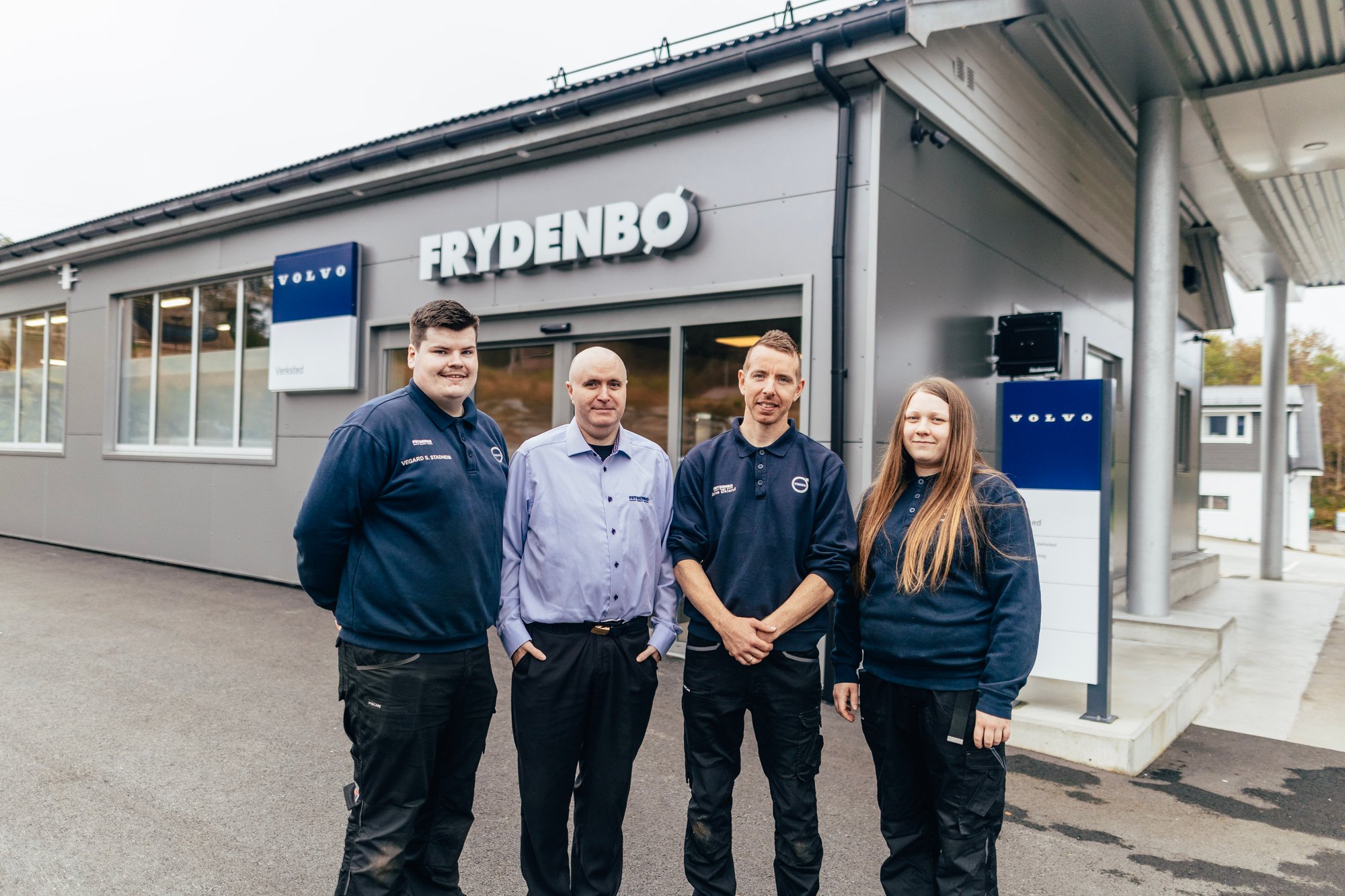 Høyland_Fasade_Ansatte_Team_Volvo