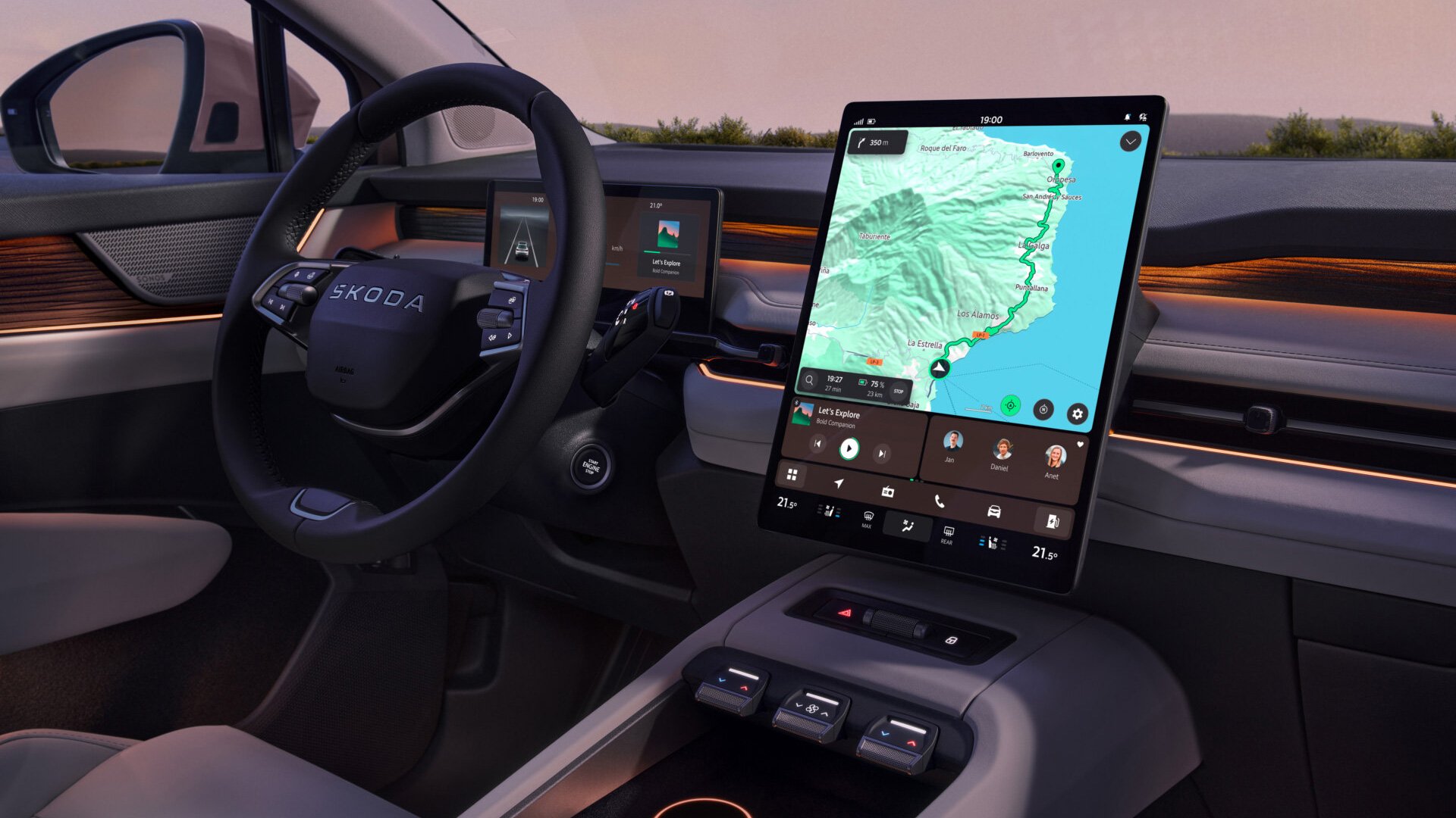Interiøret i Skoda Peaq med fokus på infotainmentskjermen