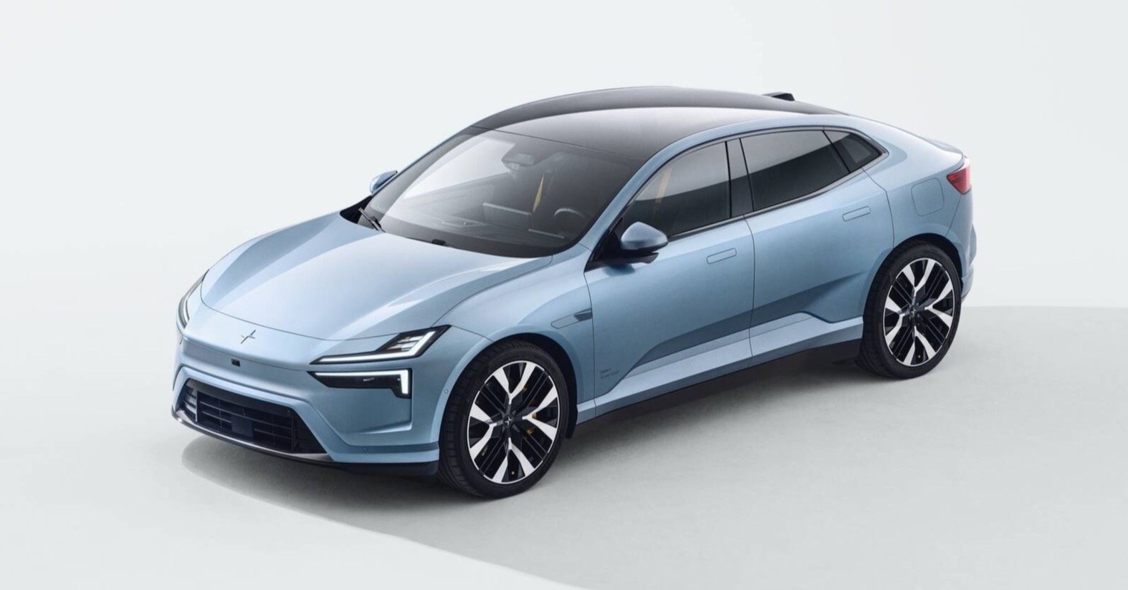 Polestar_4_hero_avstand-2-1