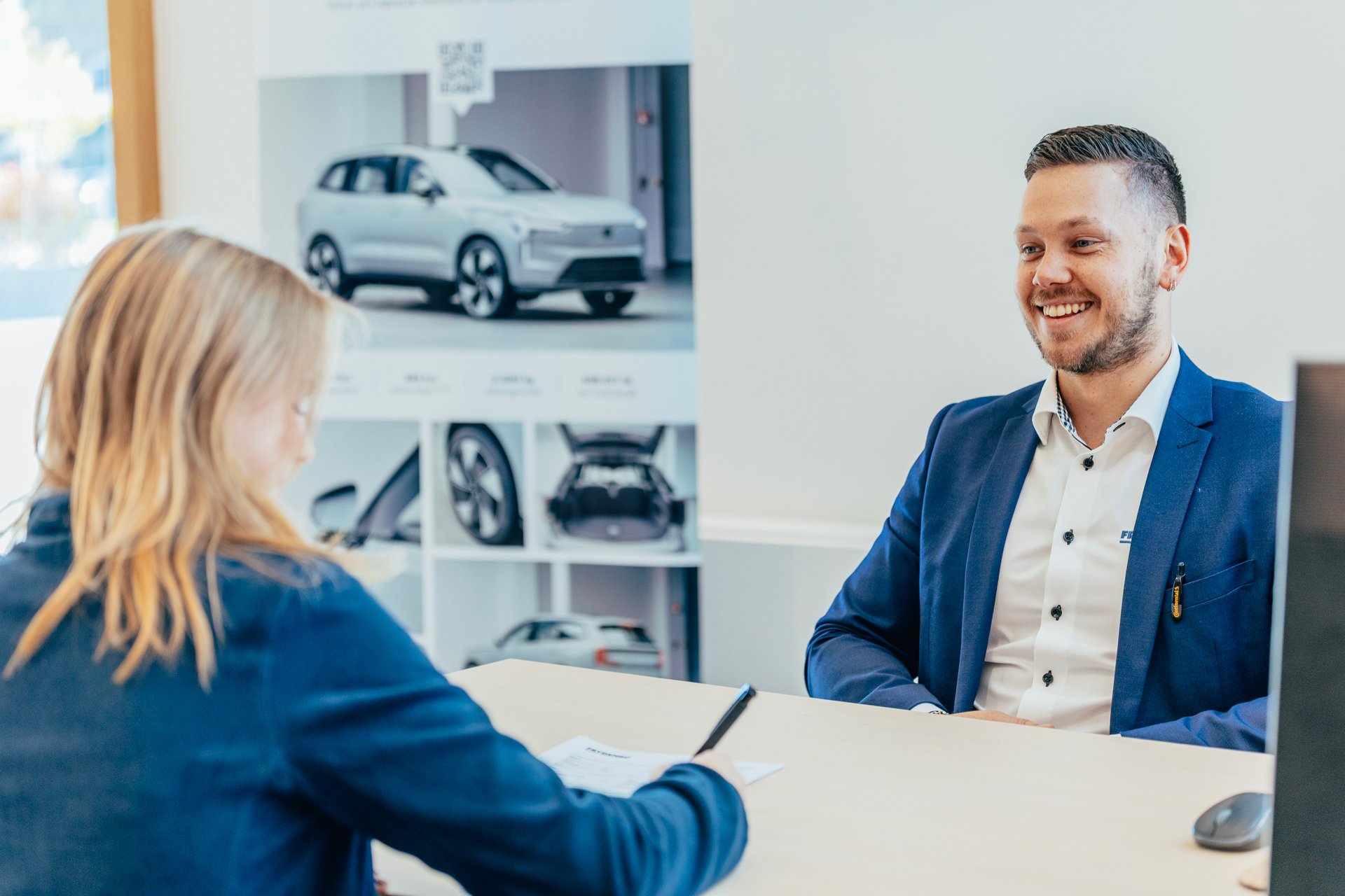 Frydenbø_Bil_Kokstad_Volvo_Simen_eriksen_pult